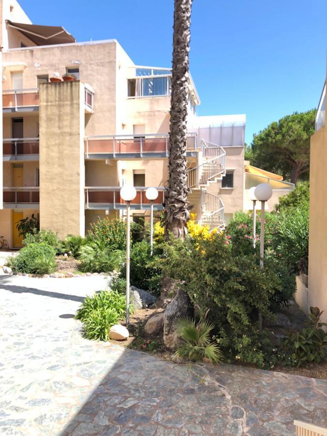 Ferienwohnung Duplex Renove Les Pieds Dans L'Eau Calvi  Exterior foto